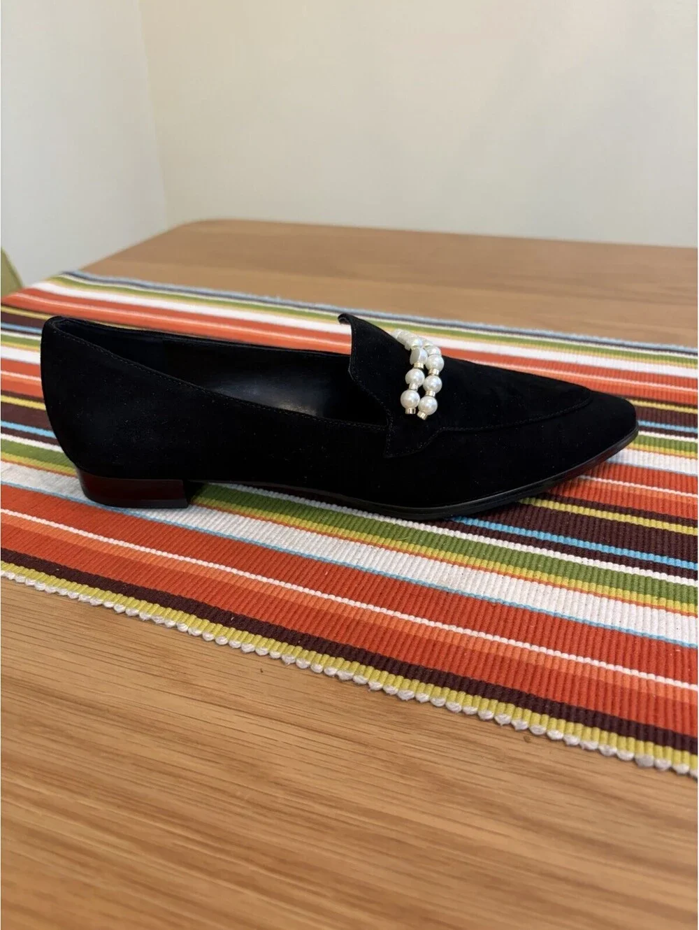 Marc Fisher Women's 7.5M Kneel Pearl Embellished Flat Loafer Black Suede
